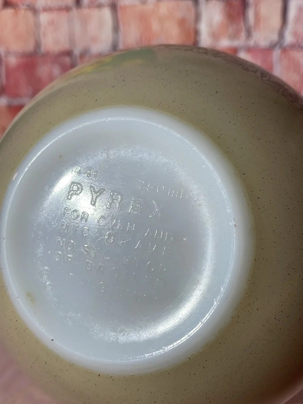 Pyrex Mushroom Pattern Mixing Bowl
